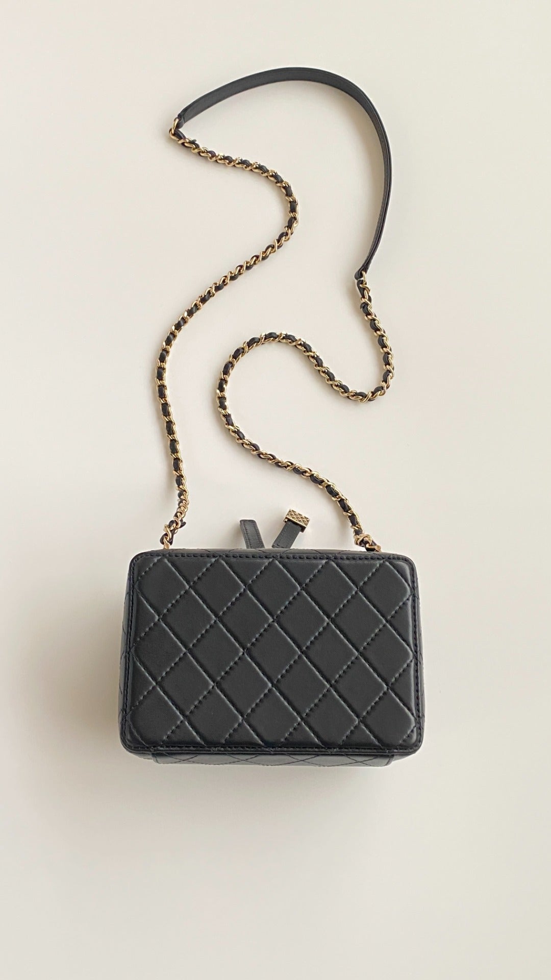 CC camera bag agneau noir Quincaillerie or