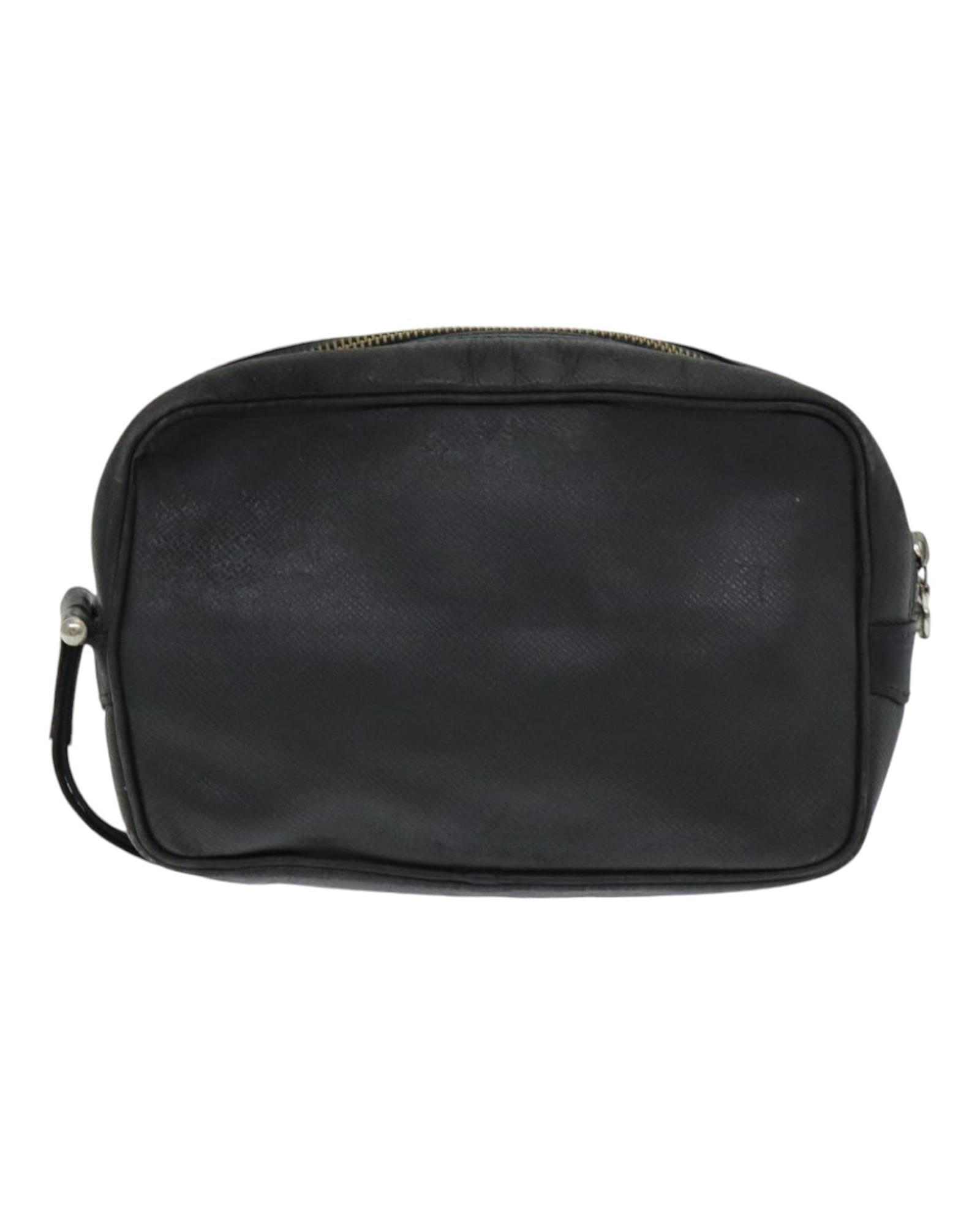 Taiga Cuir Pochette Bag avec Detailing