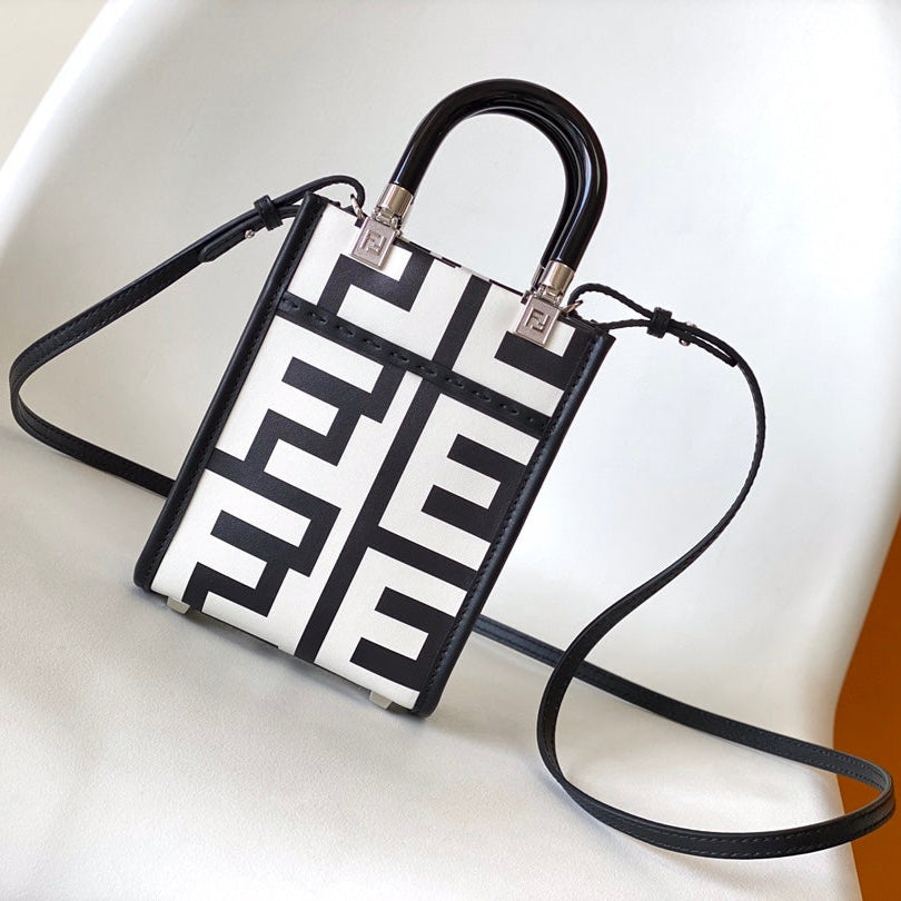 MINI SUNSHINE SHOPPER BAG 18 IN WHITE MIX BLACK SMOOTH CALFSKIN | Studio Nafay