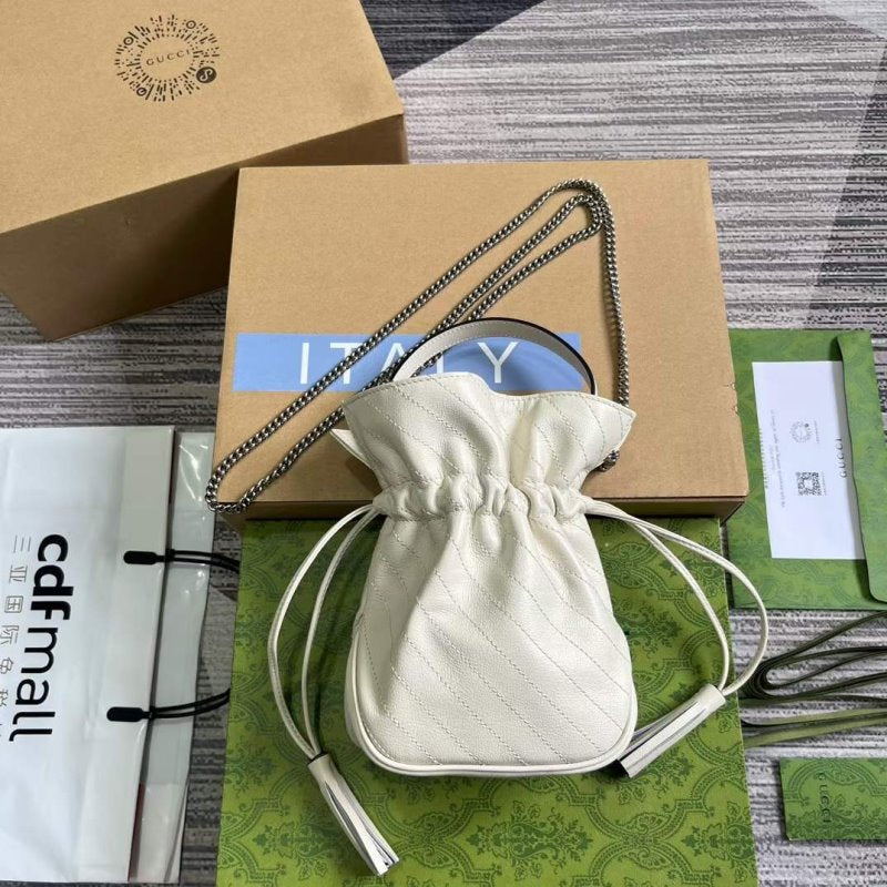 Gucci handbag – front view