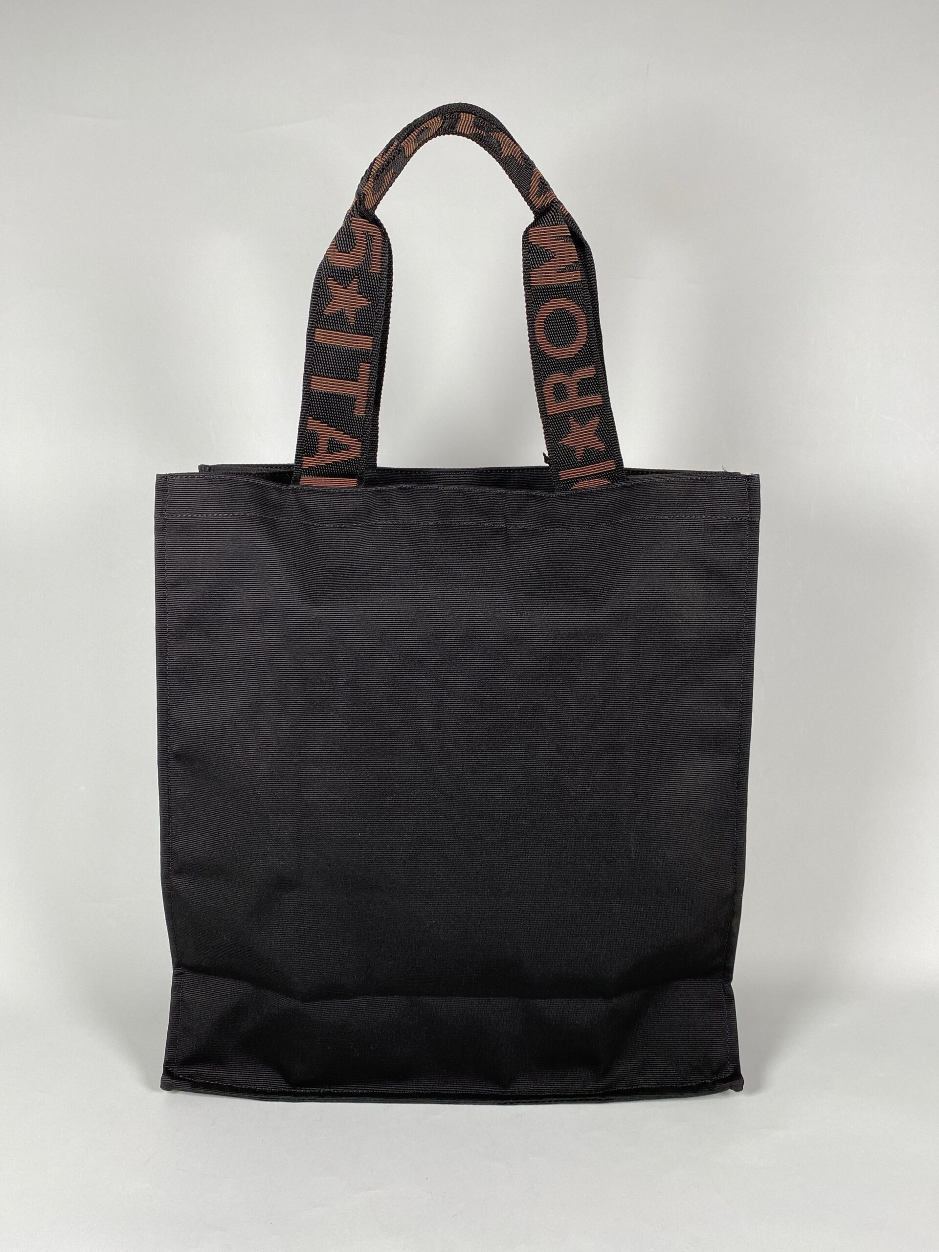 FENDI - BLACK NYLON LOGO TOTE BAG - RARE - Image du produit 2