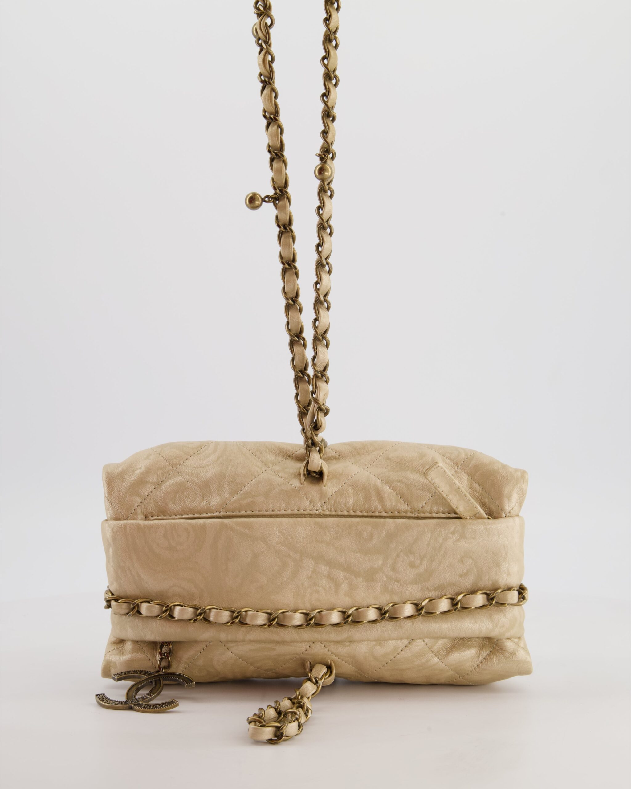 Chanel 12/A -Bombay Gold Baluchon Pochette avec quincaillerie or vieilli