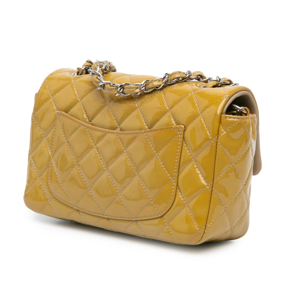 Chanel handbag yellow – front view