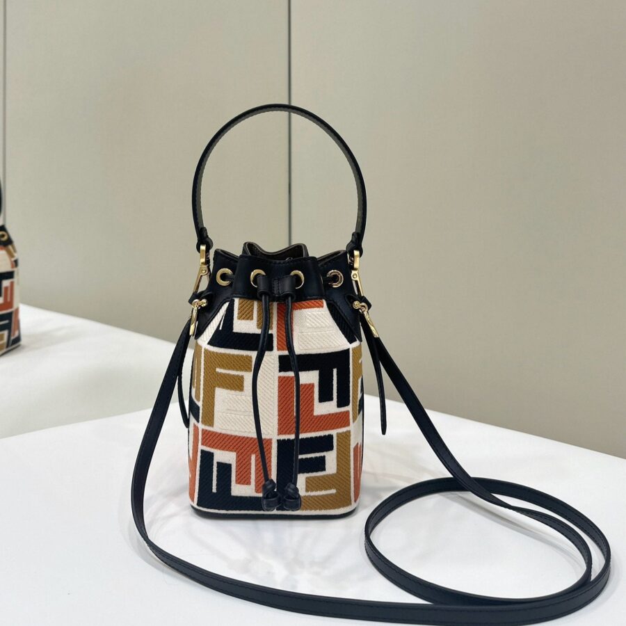 MON TRESOR 18 IN MULTICOLOR CANVAS WITH FF MOTIF EMBROIDERED | Studio Nafay