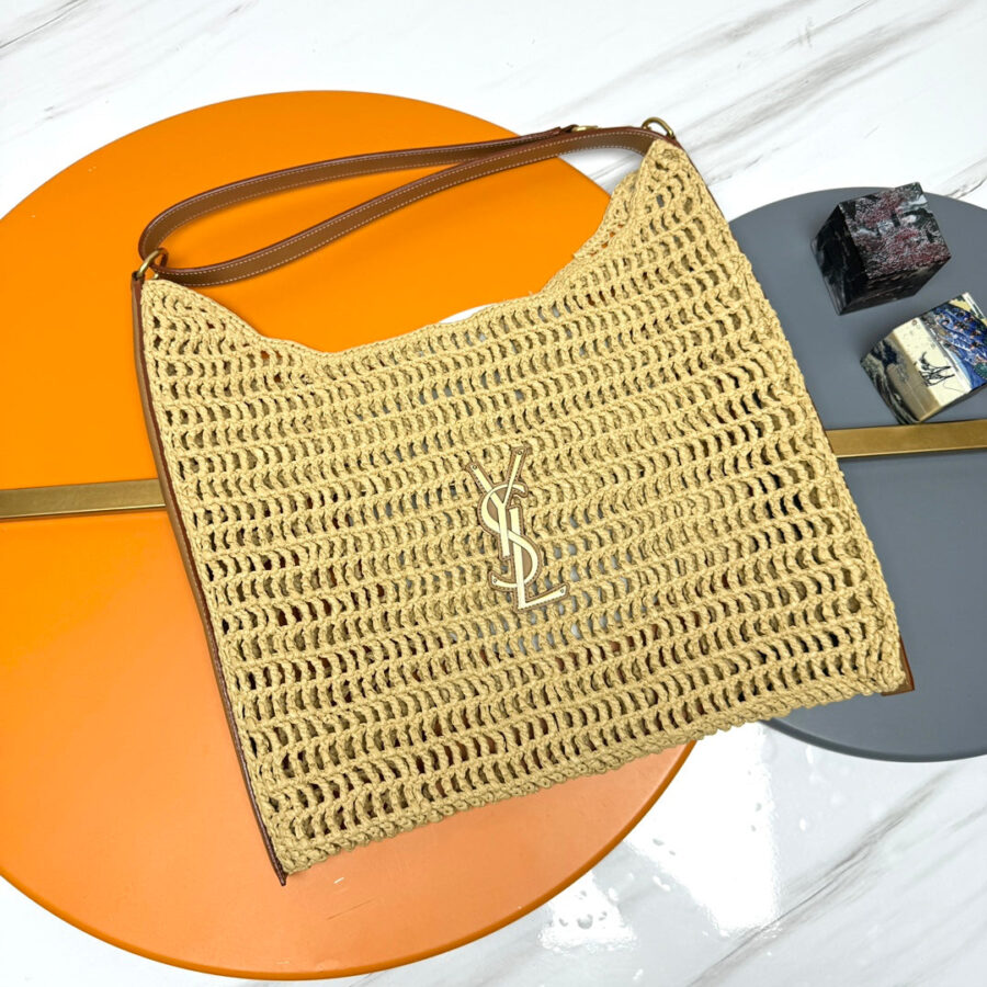 Saint Laurent handbag beige – front view